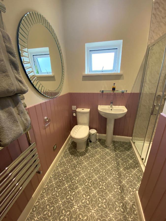 Cwmbach Lodge Luxury B&B Glasbury Exteriör bild